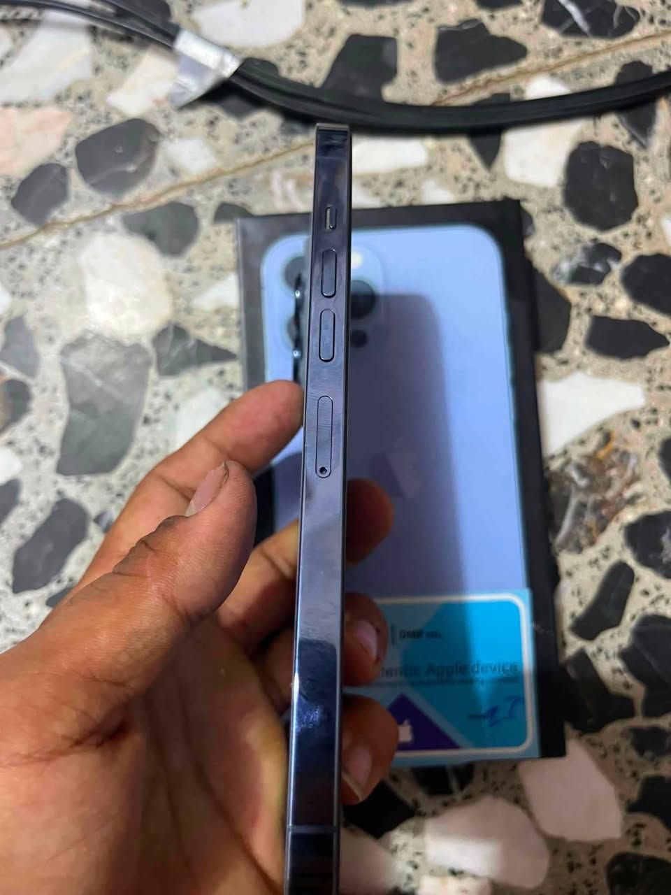 13برو ماكس 

بطاريه ٩٠🔋

ذاكره واحد تيره (١٠٢٤)

جهاز مكفول من كلشي 

وتر بروف 

***********

