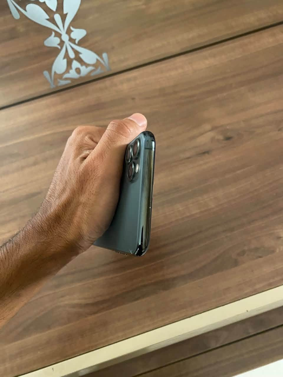 آيفون ١١ برو ماكس • ٢٥٦ • مكفول