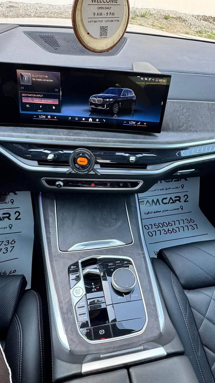 BMW X5 SDrive40i (Luxury line)
السنة: 2024

الممشى: 73,000 ميل

السعر: 46,500 $

السيارة محدثة MKit

وارد امريكي كلين تايتل

الموقع: الموصل

المحرك ونظام الدفع:

TwinPower Turbo لتر 3.0 سلندر خطي سعة 6 محرك *

(Plug-in Hybrid ليس) 48V Mild Hybrid نظام *

* القوة: 375 حصان

* عزم الدوران: 540 نيوتن متر

* ناقل حركة أوتوماتيك ZF ب 8 سرعات

(RWD دفع خلفي) S-Drive نظام دفع *

الأداء:

* تسارع 100 - 0 كم/س: حوالي 5.3 ثوانٍ

* السرعة القصوى 250 كم/س (محددة إلكترونيًا)

المواصفات:

M Sport باكج *

Sensafin مقاعد جلد *

* مقاعد أمامية كهربائية مع ذاكرة

* تدفئة وتبريد للمقاعد الأمامية والمقاعد الخلفية تدفئة

BMW Curved Display شاشة *

BMW iDrive 8.5 نظام *

* Apple CarPlay + Android Auto لاسلكيًا

* كاميرات 360 درجة

* حساسات أمامية وخلفية

* مثبت سرعة متكيف

* رادار + مانع تصادم

* نظام المحافظة على المسار

* مراقبة النقطة العمياء

* فتحة سقف بانورامية

* شاحن لاسلكي للهاتف

(Ambient Lighting) إضاءة داخلية محيطية *

* نظام صوتي HiFi (أو Harman Kardon حسب التجهيز)

* باب خلفي كهربائي

Adaptive LED مصابيح *

* ويل كب M Sport مقاس 22 أنج

* نظام الثبات الإلكتروني + ABS

* نظام إنذار + قفل مركزي

السيارة جاهزة من كافة النواحي مايحتاجلها ولادينار مصرف

اعتذر عن المراوس فقط بيع والسعر بيه مجال جدا جدا بسيط

مكان السيارة:الموصل

***********
