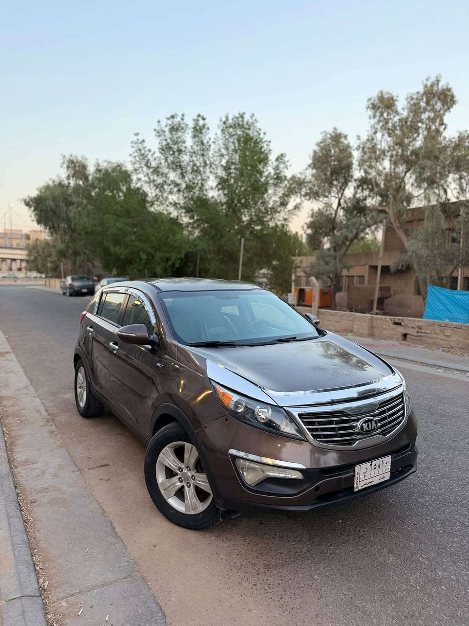كيا سبورتج موديل12امريكي حادثها جاملغ امامي وبيها 3قطع صبغ بدون حادث السياره مكفوله من لغد وشاصي وتكم وحوض كير ومكينه جدد حداديه جديده تبريد ثلج  تخم تاير جديد السياره مانقصها اي شي مكينه 2400دوش المرغوب الموصفات نص فول السعر103وبيها مجال ***********مكان السياره كربلاء مركز مدينه
