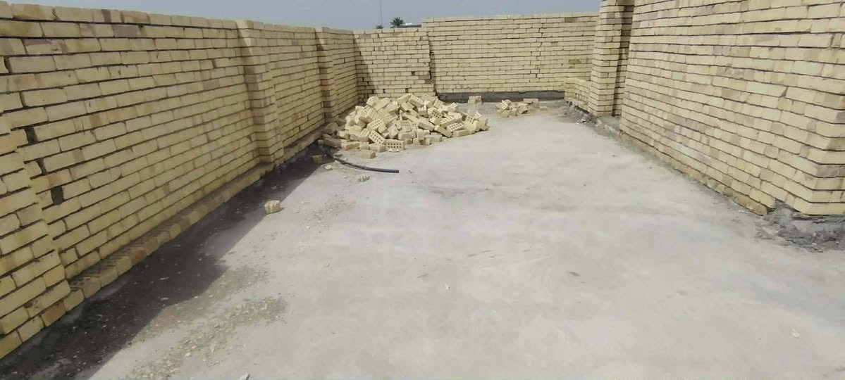 السلام عليكم //// يرهم نضام قصط
هيكل للبيع طابو زراعي سند ٢٥ المساحه ٢٠٠ متر العنوان بالسده الشركه الصينيه من جهت السجه تفاصيل البناء رباط ارضي بناء طابوك والسكف صب / يتكون من غرفتين + صاله + ستقبال + مطبخ + صحيات داخليه وخارجيه السعر المطلوب ( 60 ) مليون وقابل لتفاوض الاستفسار اكثر // *********** // ***********
