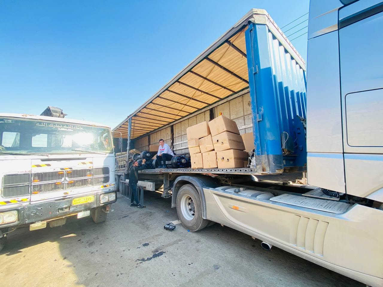تم وصول حاويات مجاميع صهاريج وعرباين دنكير ( صيني)  استيراد الحاج مروان والشريفي عنوان موصل صناعه وادي عكاب 
*********** كورك 
*********** اسيا
