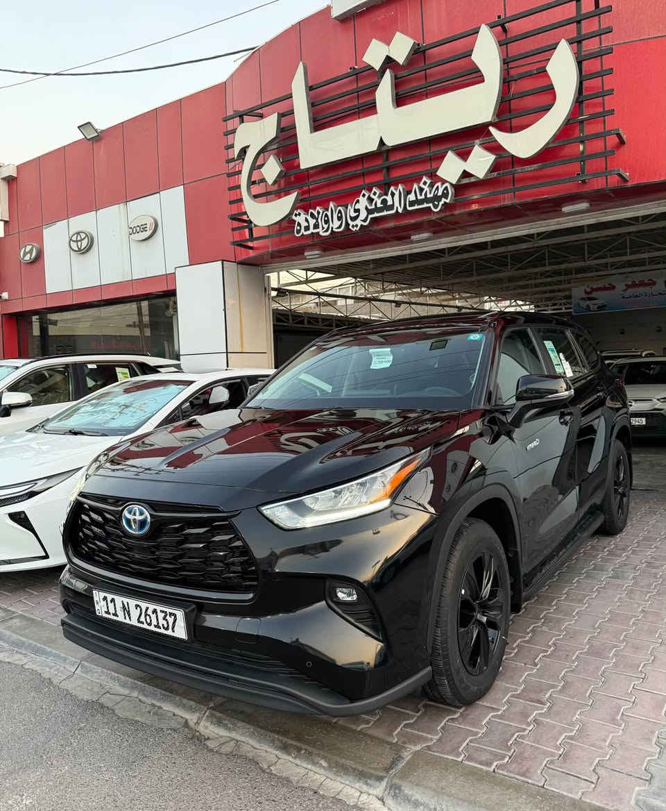تويوتا هايلاندر  GLE بلاك اديشن

ضمان ساز ( 2 سنوات او 40 الف كم صيانه مجانية ..
                 5 سنوات ضمان على المحرك والبطاريات..)

✨ المواصفات:
✔️ محرك 2500 هايبرد
✔️الموديل 2024
✔️ فور ويل AWD
✔️ فتحه سقف سلايت
✔️ رادار امامي + تحديد مسار 
✔️ مقاعد جلد اسود
 ✔️ صندوك كهربائي
✔️ كرسي السائق كهرباء
✔️ حساسات خلفيه + امامية 
✔️ مري قابله للطي كهرباء
✔️ حمالات سقف + دواسات اصليه 
✔️ رنقات 18 إنش
✔️ لايت فول زينون + LED 
✔️ باقي المواصفات المعروفة من تويوتا

📌 الحالة: مستخدم نظيف جداً
📊 العداد: 9.000 كم فقط
🛡️ مكفولة بدون بارد او تبديل او صبغ

📍 العنوان: بغداد – معارض البياع / الشارع الرئيسي

📞 للحجز والاستفسار:
***********
***********
***********
***********

📮 لمعرفة السعر علق برقم (1)

