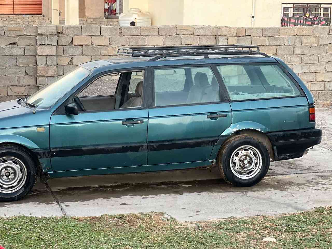 السلام عليكم
باسات 
موديل 1994
شرط التحويل 
مشروع وطني 
رقم انكليزي
سنويه ل 2029/11/5
تانكي 110
السعر 22 وبيها مجال ويرهم مراوس حسب القناعه
رقم الهاتف. ***********

