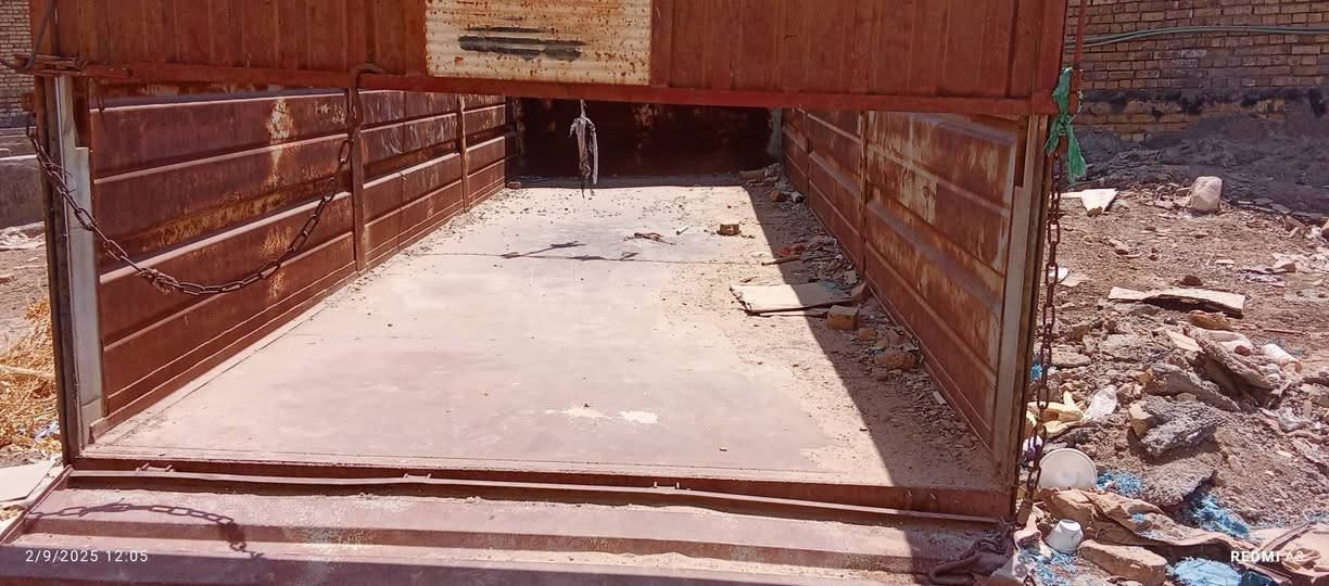 بدي اكت روز للبيع طول 7متر وبربع جديد لابيع اخياسات ولا هاي شرط نفس الي بالصور العنوان ناصرية قضاء الفهود السعر 10$ اوارق 
***********
***********
