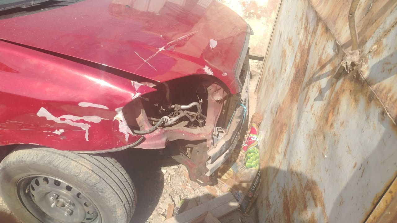 للبيع مديل ٢٠٠٧ بيه محرك كورله مكاني الشعب شارع عدان السعر ٣٦ ورقه بيعه عل وضعه سياره شغاله مابيه شي ***********
