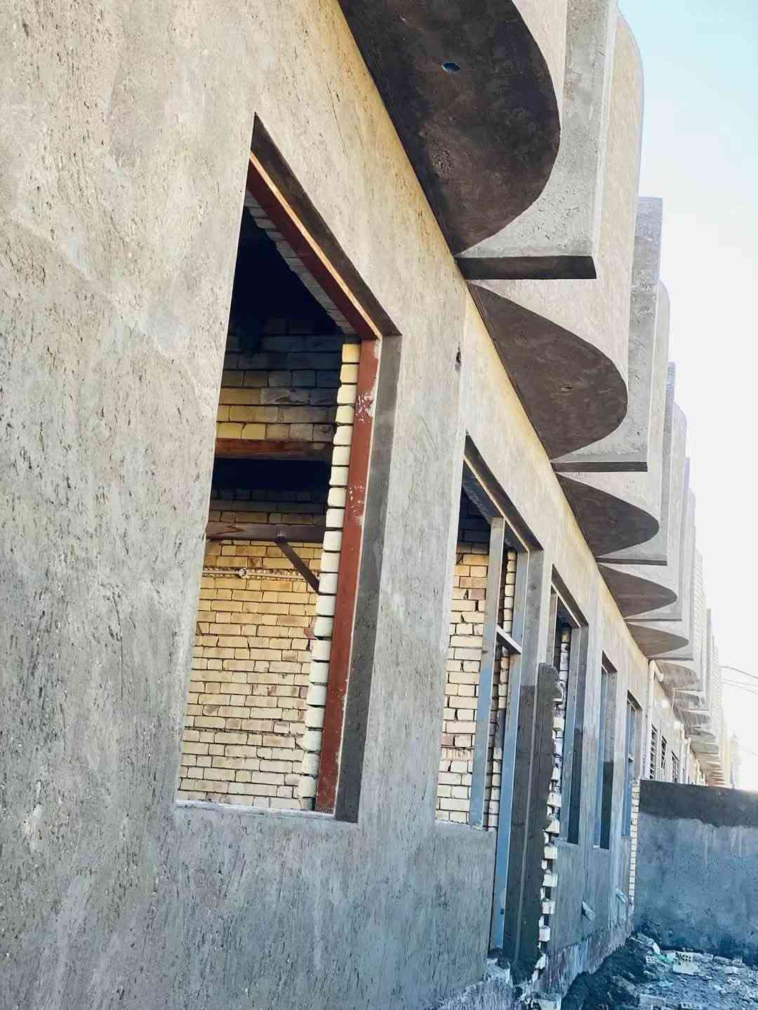 إسلام عليكم لباخ متفرغ حالياً
سمنت وجص وبورك شغل درجه اولى اخذ عالمتر ومقطوعه مكاني بالنجف الاشرف مقابل قريت الغدير  الاستفسار  الاتصال *********** وبخدمة الطيبين 🌹
