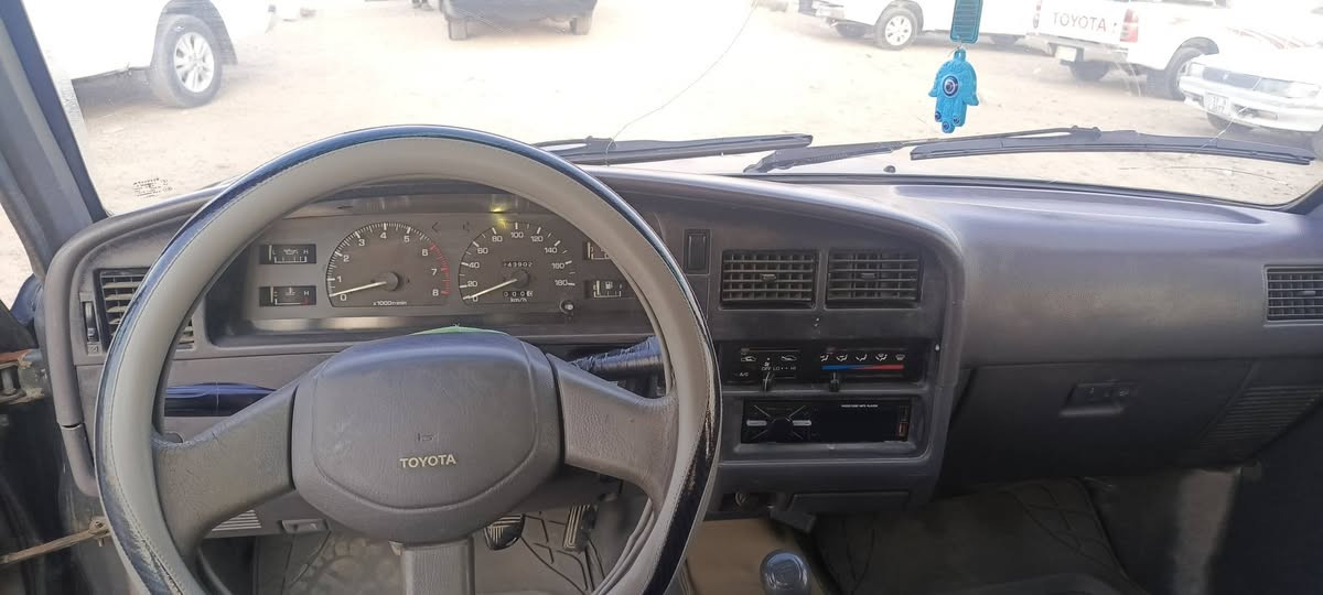 سياره البيع موديل 90بسمي رقم بغداد مداور ثاني يوم سياره كفاله عامه الرقم *********** سكن ذي قار الرفاعي
