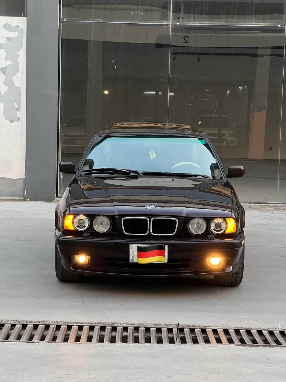 بي ام ٥٣٠ • V8 • ١٩٩٤