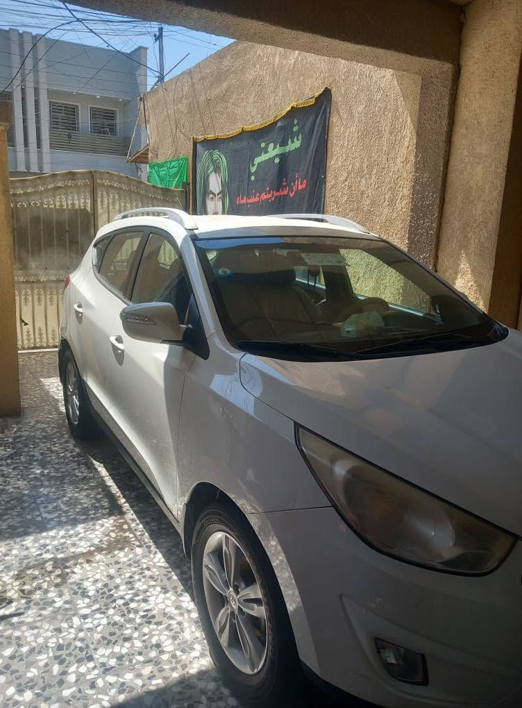 ‎السلام عليكم توسان موديل ٢٠١١خليجي ماشيه ١٩٤ كفاله من الصبخ والضربه‎ بغداد, العراق
