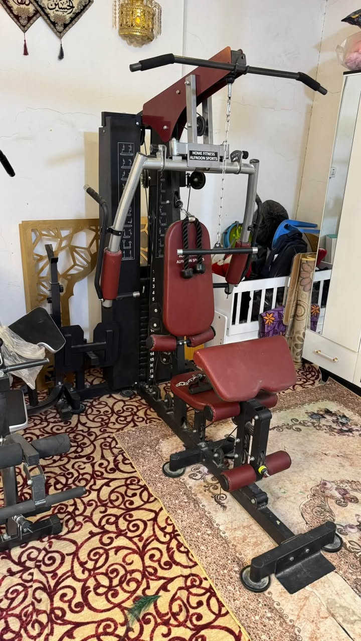 جم منزلي متكامل للبيع
يحتوي على

جهاز ملتي جم المتكامل من شركة فنون سبورت يحتوي على 
35 تمرين ودفع ماكنة (تمارين الصدر - تمارين الظهر - تمارين الكتف -
نمارين الارجل - تمارين الذراع - تمارين البطن ) بوزن 100 كيلو 

مسطبة بنج بريس
متعددة التمارين سحب بكرة
ولاري وكيل سيقان امامي وحمالة شفت

جنطتين دمبلص كاملات 

مسطبة
    تمارين البطن 
* تمارين الظهر السفلية
* تمارين الصدر والكتف باستخدام أحزمة المقاومة
* تمارين الذراعين (بايسبس وترايسبس)
* تمارين الدفع 

السعر خاص 
المكان ديوانية توصيل غير متوفر 
للتواصل ***********
