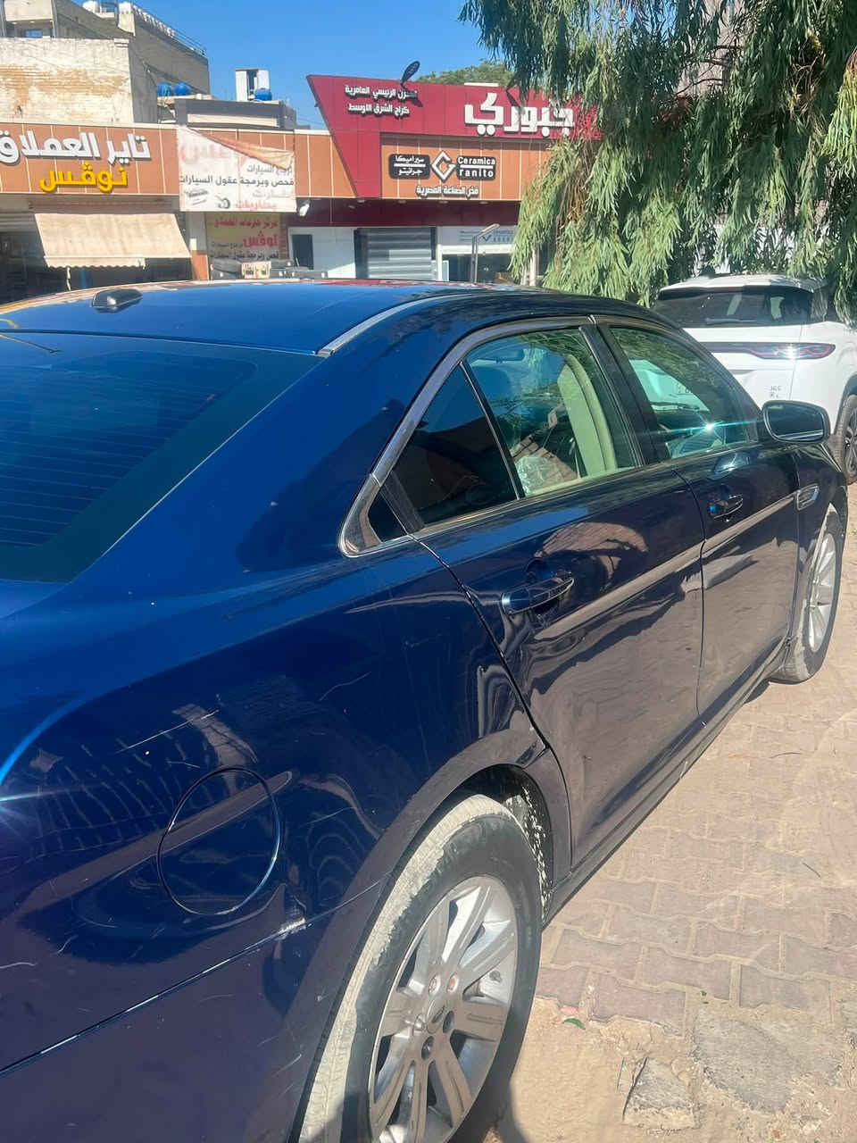 🚘 فورد تورس 2012 للبيع

📍 الموقع: بغداد – الأعظمية

✅ السيارة كاملة وما بيها أي نقص
✅ بحالة جيدة وجاهزة للاستخدام
📸 صور السونار والفحص مرفقة للإطلاع

السعر ٧٥ 
او مراوس حسب القناعه
📞 للاستفسار:
***********

للتواصل الجاد فقط.
