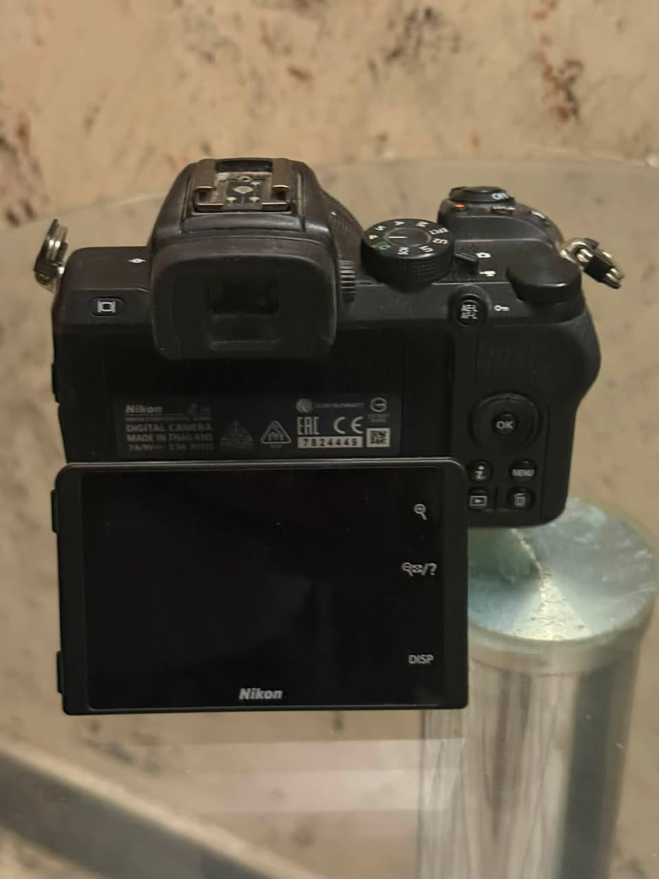 للبيع نيكون z50 الحديثه ابحث على مواصفاته وشوف قوته وصورته
عدد ٢ بسعر مناسب 
شتر الاولى ٤٠٠ والثانيه ٤٣٠٠

جديده للتواصل خاص او عاى رقم ***********
