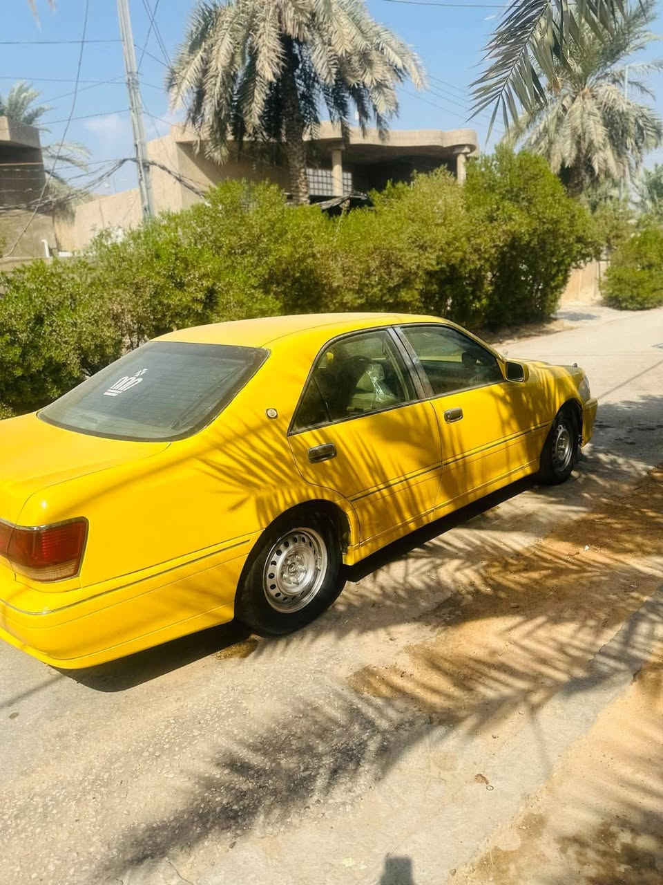 ملكه ٤دكم مكينه وكير سي٩ جدد حداديه جديده صبغه جديده دواخل نضيفه سياره مابيها كل نقص عدا غاز تبريد بيع او مراوس حسب القناعه مكاني نجف ***********

