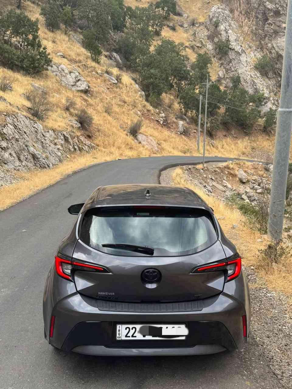 كورولا هاشباك 2023 مواصفات SE ماشية 42 الف ميل رقم اربيل دولي جديد
للبيع تويوتا كورولا هاشباك 
موديل 2023 وارد امريكي 
مواصفات سيارة فئة SE 
سيارة ماشية 42 الف ميل 
مكان سيارة اربيل 
سيارة رقم اربيل دولي جديد و بأسمي 
فحص و هزة و سنوية و رقم جديد يعني تحويل بدون ما يحتاج سيارة لأن كل شيء جديد 
مواصفات سيارة معروفة 
. بصمة ابواب و بصمة تشغيل و بصمة صندوق 
.شاشة كبير و کامرە خلفية 
. رادارات و نقطة عمياء 
.اوتو بريك و بريك بصمة 
. تحكمات ستيرن و تحديد سرعة 
. لايتات و بك لايت led
بعد مواصفاتها معروفة... 
سيارة قطعتين صبغ 
حادث سيارة بالمنشور 
شاصي@ بطانة و  لغود سليم ابشرط 
سعر 123 ورقة 
***********
***********
واتس اب موجود هم
