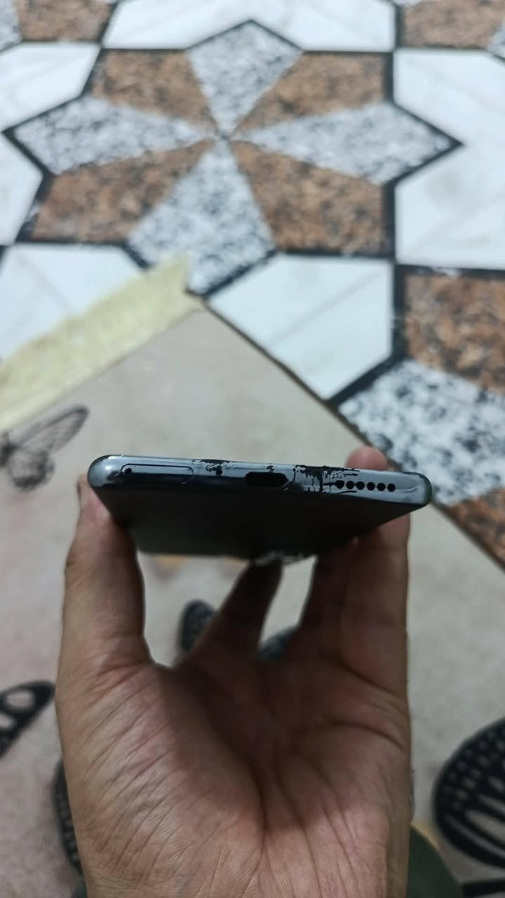 للبيع تكنو كامون 40 برو 5g
ذكره 256 عشوائيه نسخة 24 شاشه 144 هيرتز بصمه بلشاشه موبايل بي شخوط بسيطه اسفل باقي نضيف  السعر250 و بيه مجال قليل  مكاني قضاء الرفاعي

للتواصل *********** 

بي واتساب
