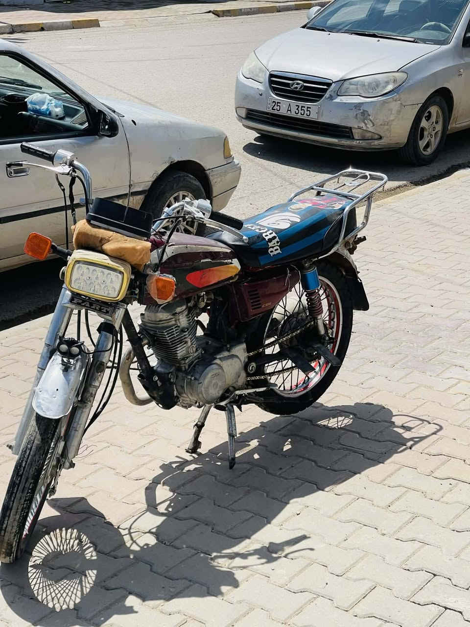 سلام عليكم موطور لبيع اربعه كير السعر 150   ***********
