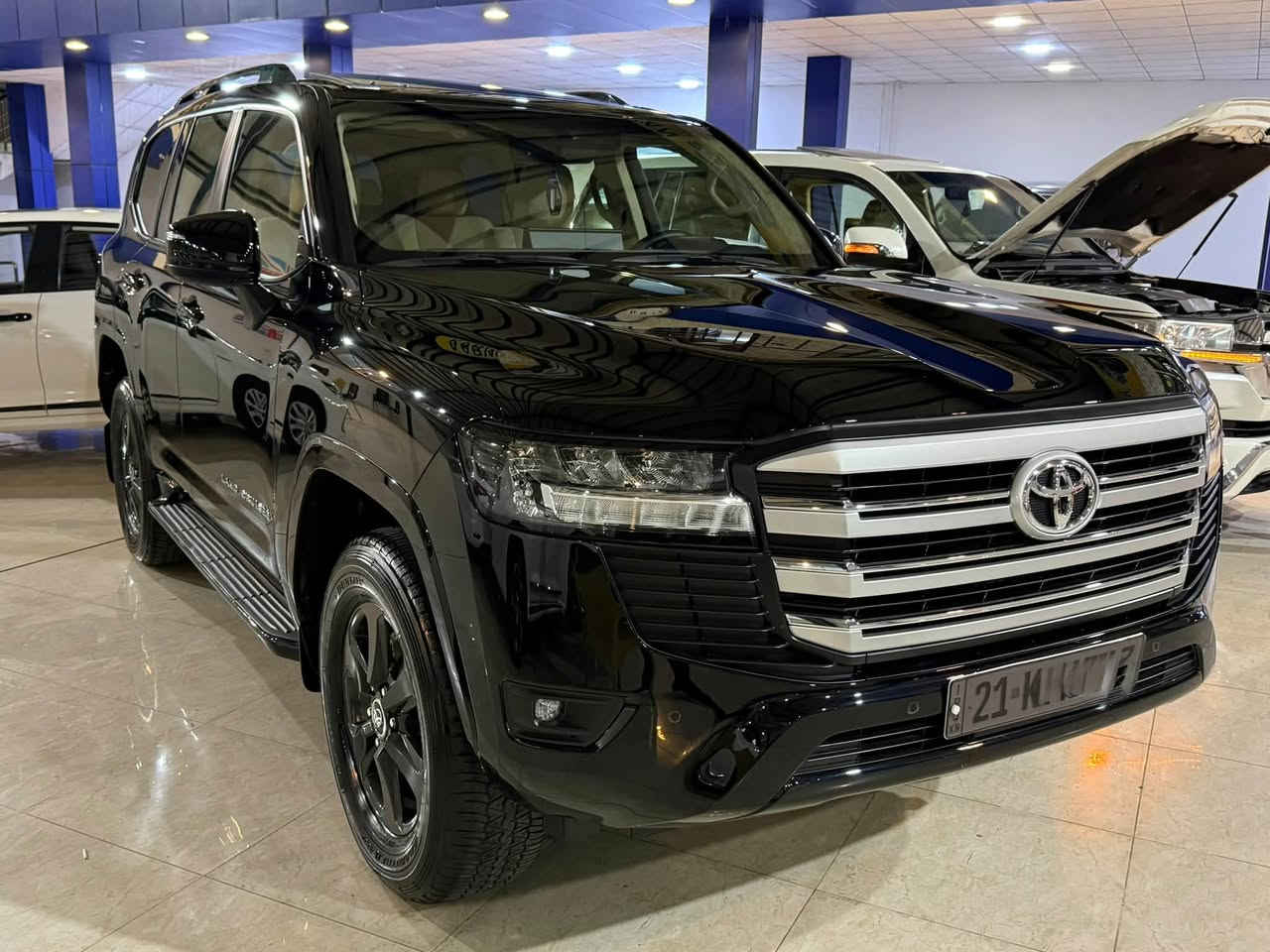 لاندكروز GX • ٢٠٢٤ • بدون صبغ