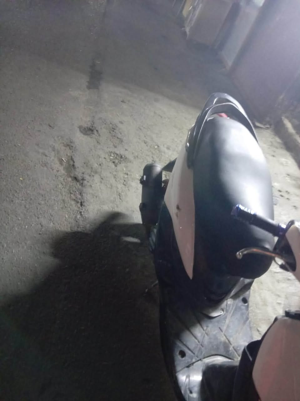يالله سلام عليكم ثعلب نضيفه كلش معنه كلمه احله من بل صوره كهربايات كله شخاله سعره ٣٠٠ وبيه مجال شي قليل لا تبخير لا صوط مكان بغداد كاظميه ***********
