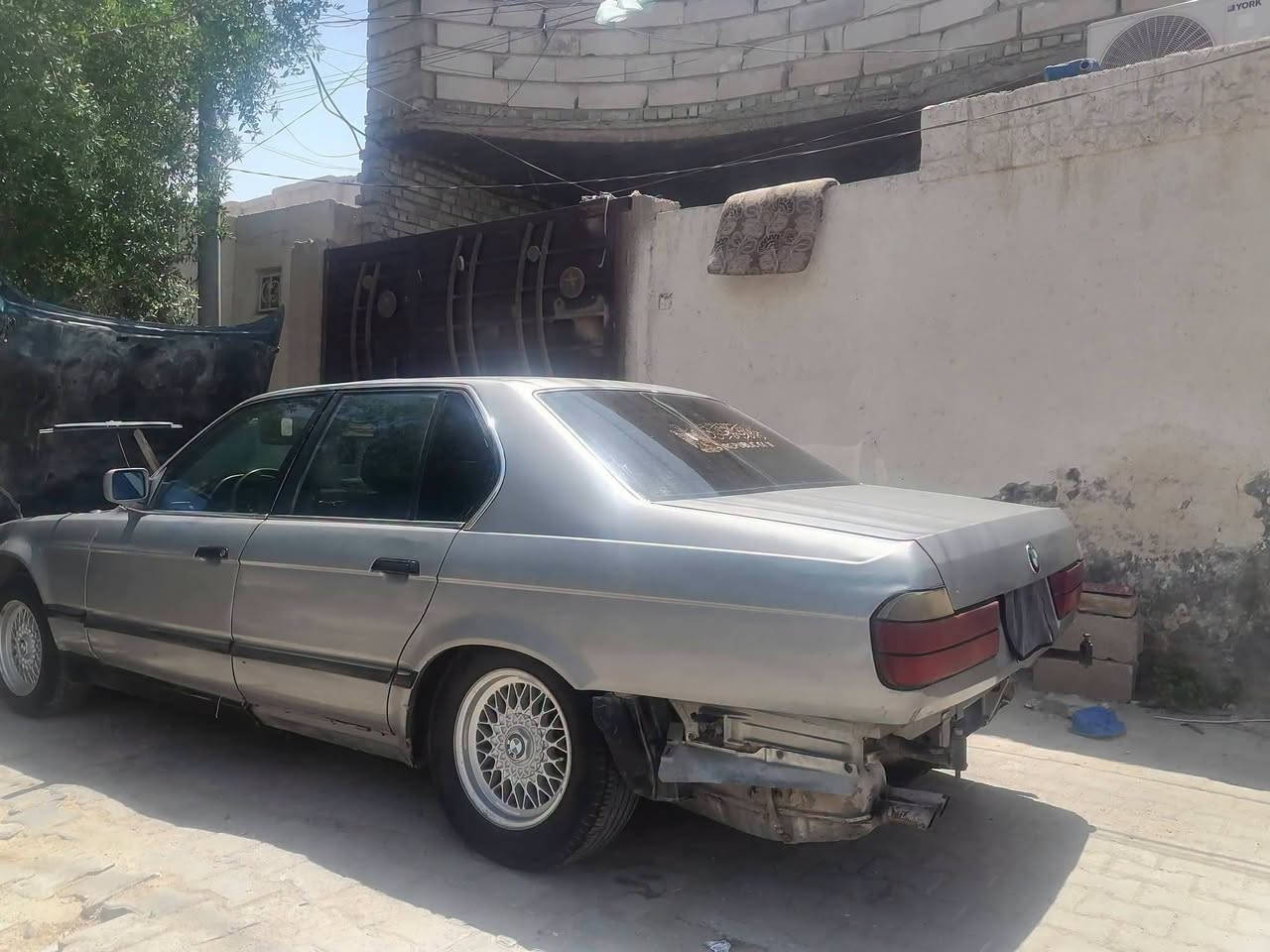 730 كير عادي  6v
المكينة بيها صوت ابيع كايمة

رقم انبار مشروع وطني وكالة عامة عندي وين متريد احولك

حدادية جديدة

منضومة بانزين جديد

عينة وصينية جديد

الكهربائيات كلها شغالة فتحة سقف كل شغال

السعر 23

مكاني كربلاء

***********
