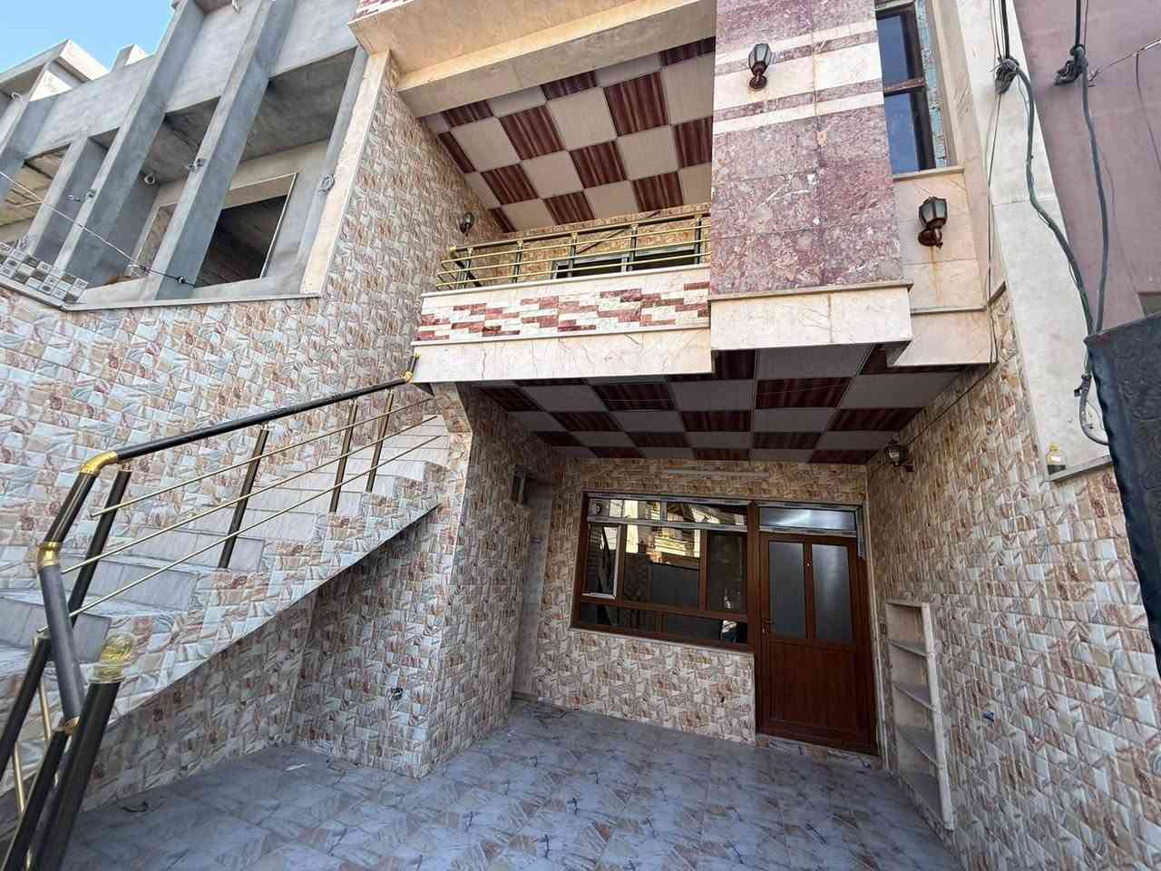 بيض • منطقة خمسة حصاروخ • للبيع