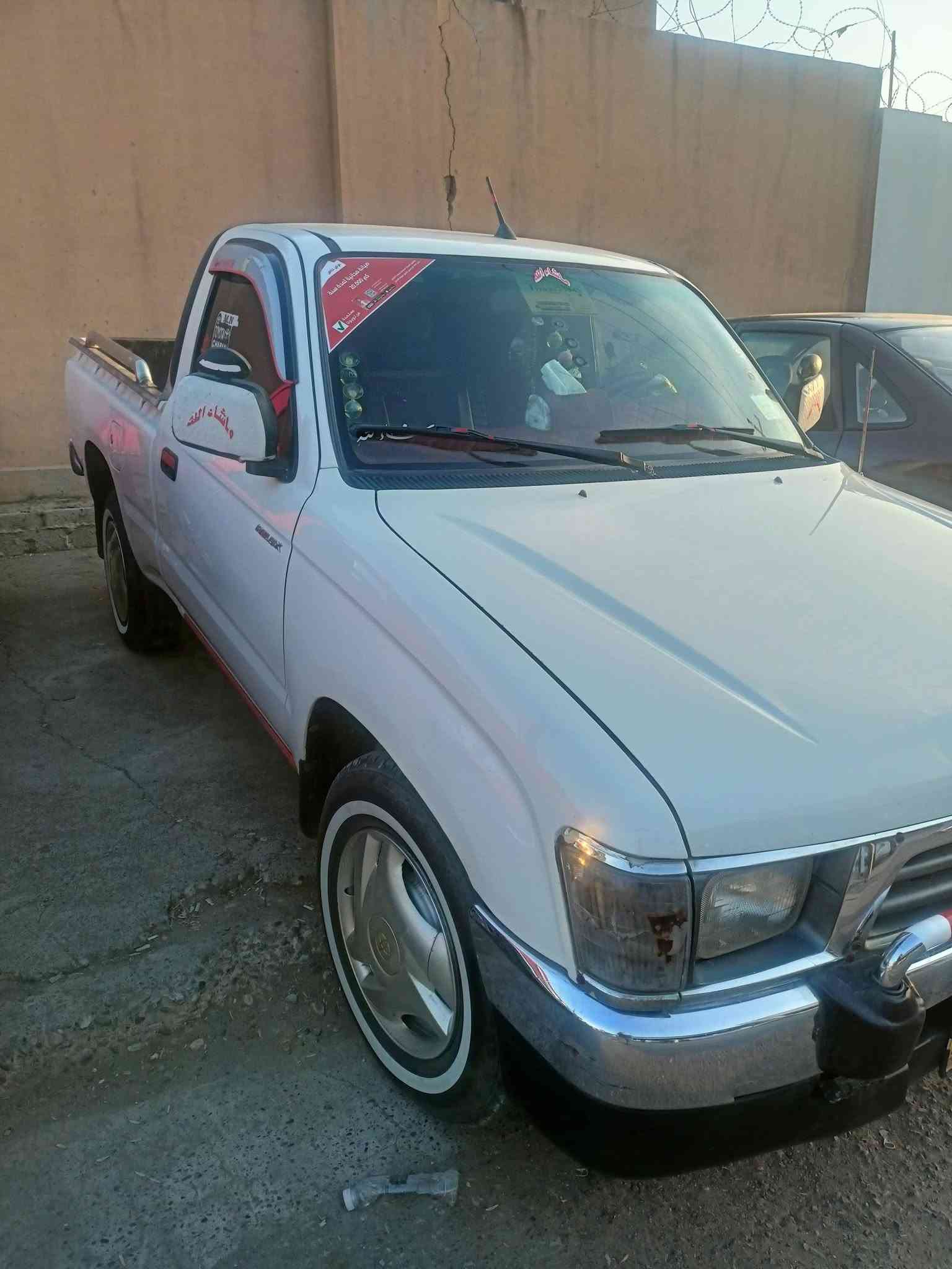 سياره للبيع 2001
السعر 110وبيها مجال 
سياره شرط من الدعاميه إلى الدعاميه 
رقم نينوى. رقم الهاتف ***********
