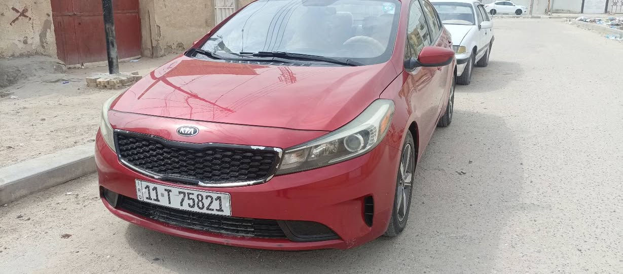 فورتي موديل 18 كفاله عامه حتا من شخط 

السياره كفاله محرك وكير وحداديه وتبريد 

بحالة الوكاله بسمي رقم بغداد  
*********** ناصرية, ذي قار
