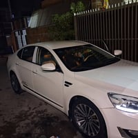 كاتنزة موديل ٢٠١٣ خليجي رقم بغداد انكليزي  مصفرة غرامات سيارة جاهزة تخ...