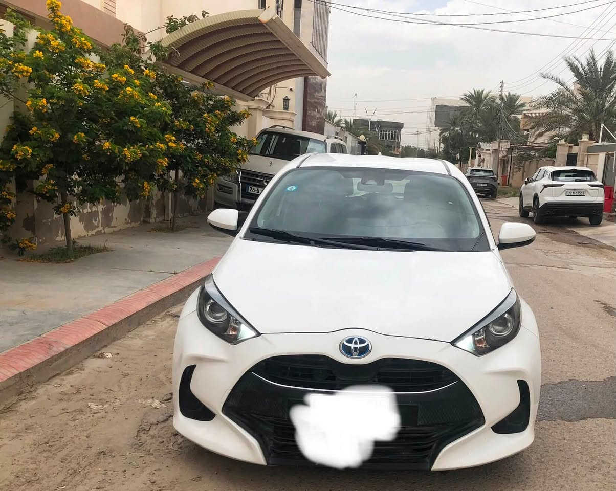 السلام عليكم 
للبيع تيوتا يارس هايبرد 
موديل 2023
رقم بغداد 
بدون ضرر 
السعر 114$ او بيه مجال 
السياره فول واحد عل واحد 
موبايل ***********
