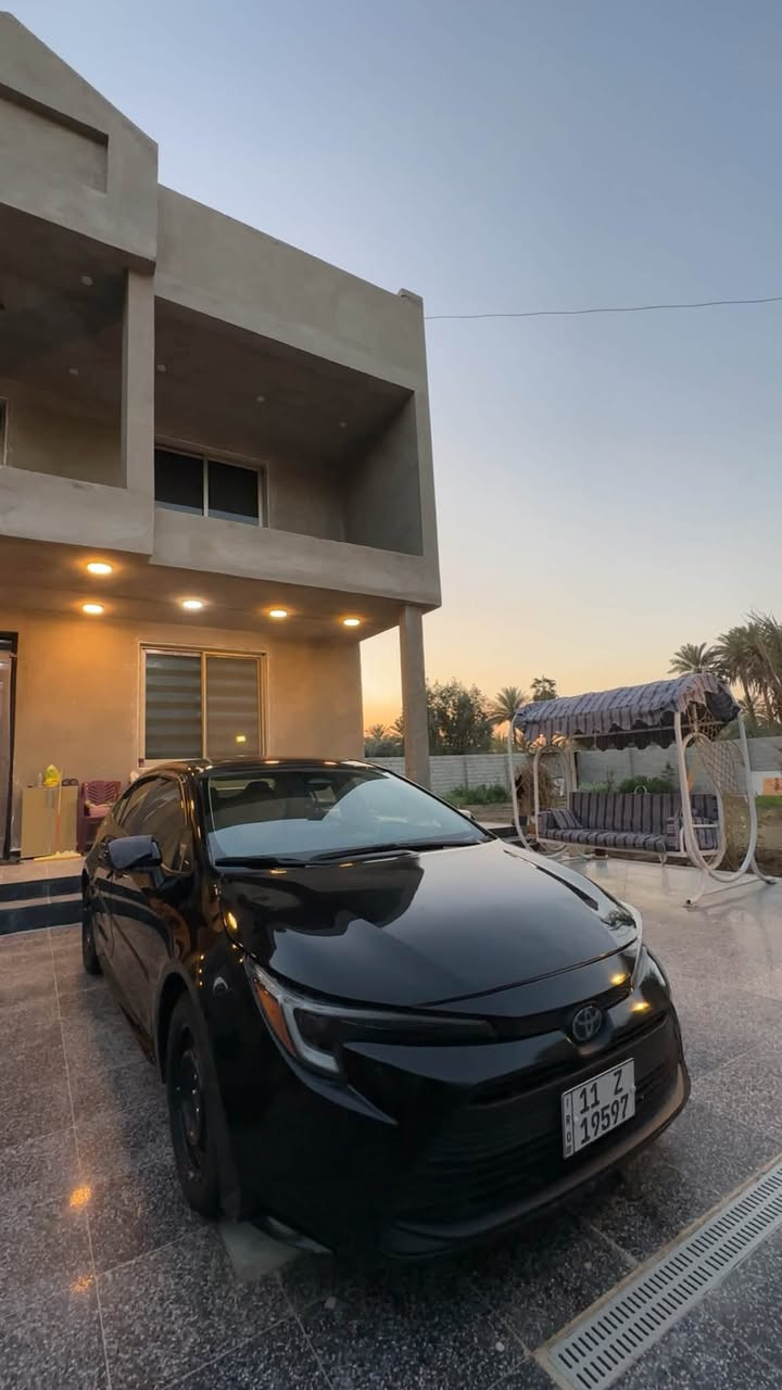 كورلا هايبرد • ٢٠٢٣ • ٧٣٠٠٠ كم