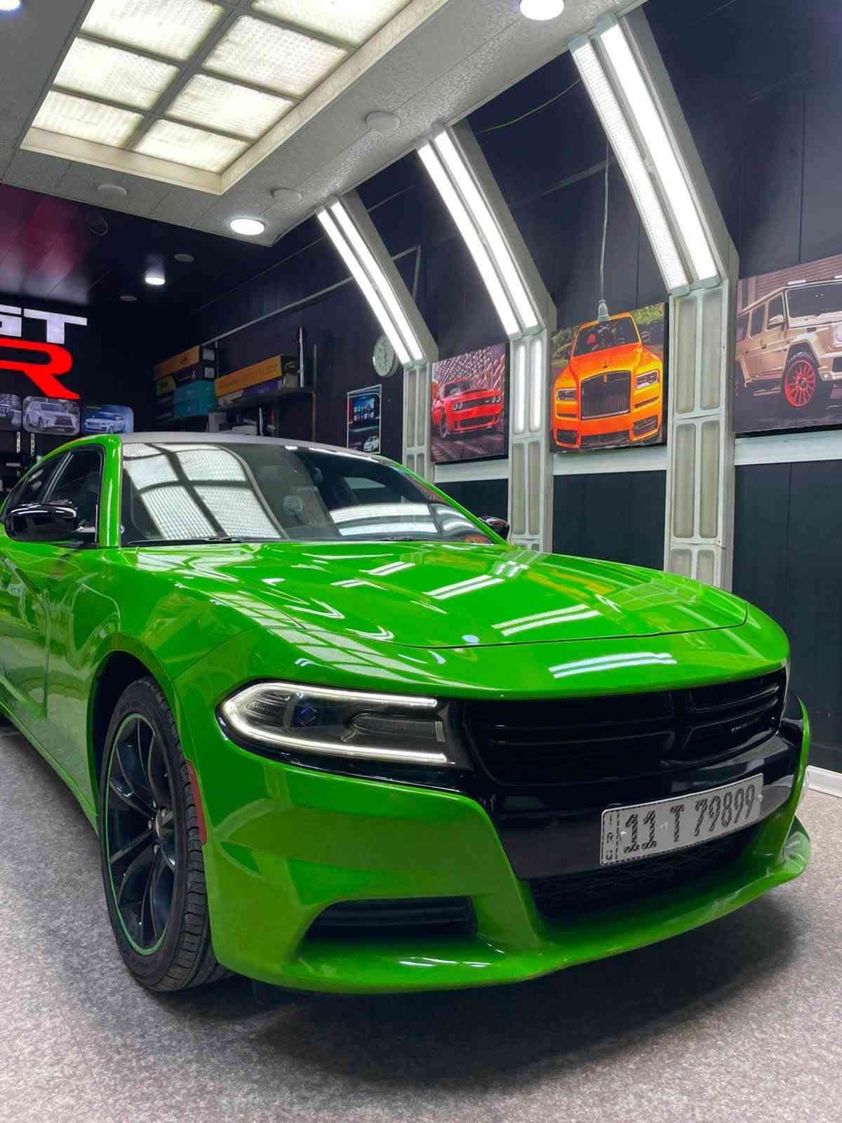 السلام عليكم البيع جارجر 2017 لون 🍏 تفاحي بلادي 

SXTالسعر188 او بيها مجال 

تخم تاير جديد صدر جديد
قطعتين تبريد ثلج ❄️ 
شاشة او كامرة خلفية 

محرك 6V كير محرك كفاله 

رقم بغداد بسمي 
ماشيه 74 

داخله كلين بلعراق صبغ باب +شبر جاملغ خلفي بدون دواخل 

مكان السيارة بغداد 
***********
