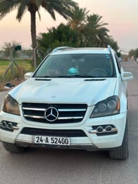 مارسيدس (٢٠١٠)Gl450 بدون صبغ او تبديل  محرك v8 حساسات  بانوراما ٢ تبري...