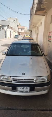فيكترا • ١٩٩٢ • مكينة ٢.٠