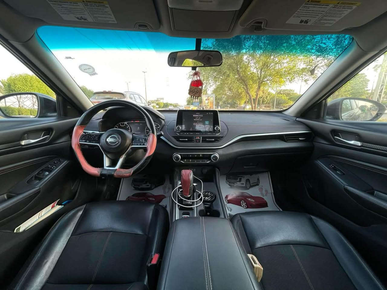 Altima SR 2019
‎محرك ٤ سلندر 2500cc
‎رقم اربيل
131,000 KM
‎مواصفات sr معروفة
‎كشنات جلد/كامرا خلفية/مستشعر وقوف/بصمة/كروز/حساس نقطة عمياء/رادار/مقعد سائق كهربائي/ابل كاربلي

‎صور الحادث وصورة حادث جزء باب خلف السائق
لمعرفت السعر يرجى التصال على الرقم ***********
