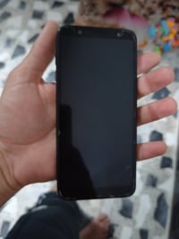 8J • محتاج بطارية • واتساب