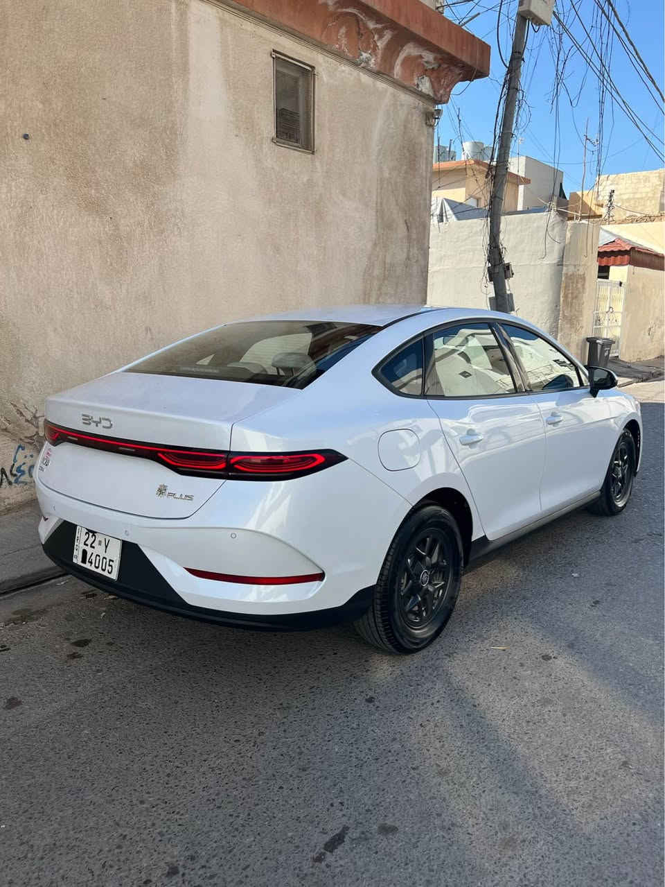 کوردی & عربی
BYD Qin plus 2025
 ناو زەرد 
تەنها ١٤ کم رۆشتیە 
بێ بۆیاغ و بێ سارد
لەهەولێرم
هیچی نیە 
فول ماسەفات
******
داخل کریمی
ماشی ١٤ کم 
بدون صبوغ وبدون بارد
باربیل مابی ای شی سیارە
فول ماصفات

***********  واستئاپ أربيل, العراق
