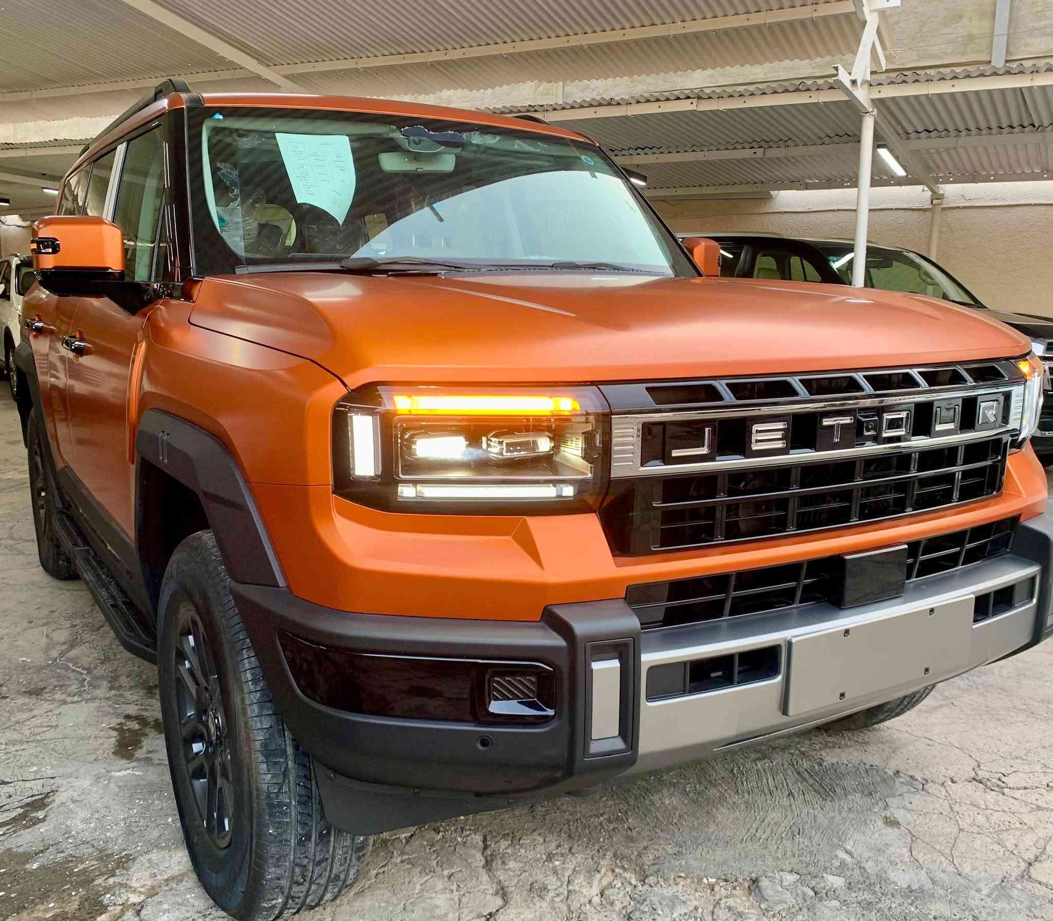 JETOUR
G700 / SPORT 
2027
ضمان مدة 10 سنوان او مليون كيلو متر 
للأستفسار ***********
