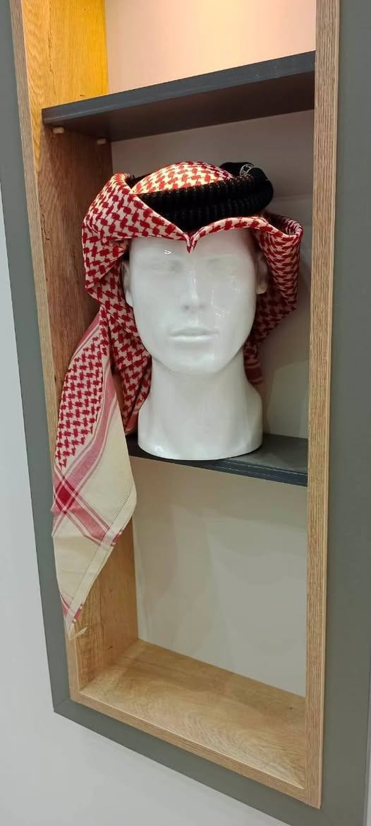 رأس الملكان • نسائي • رجالي