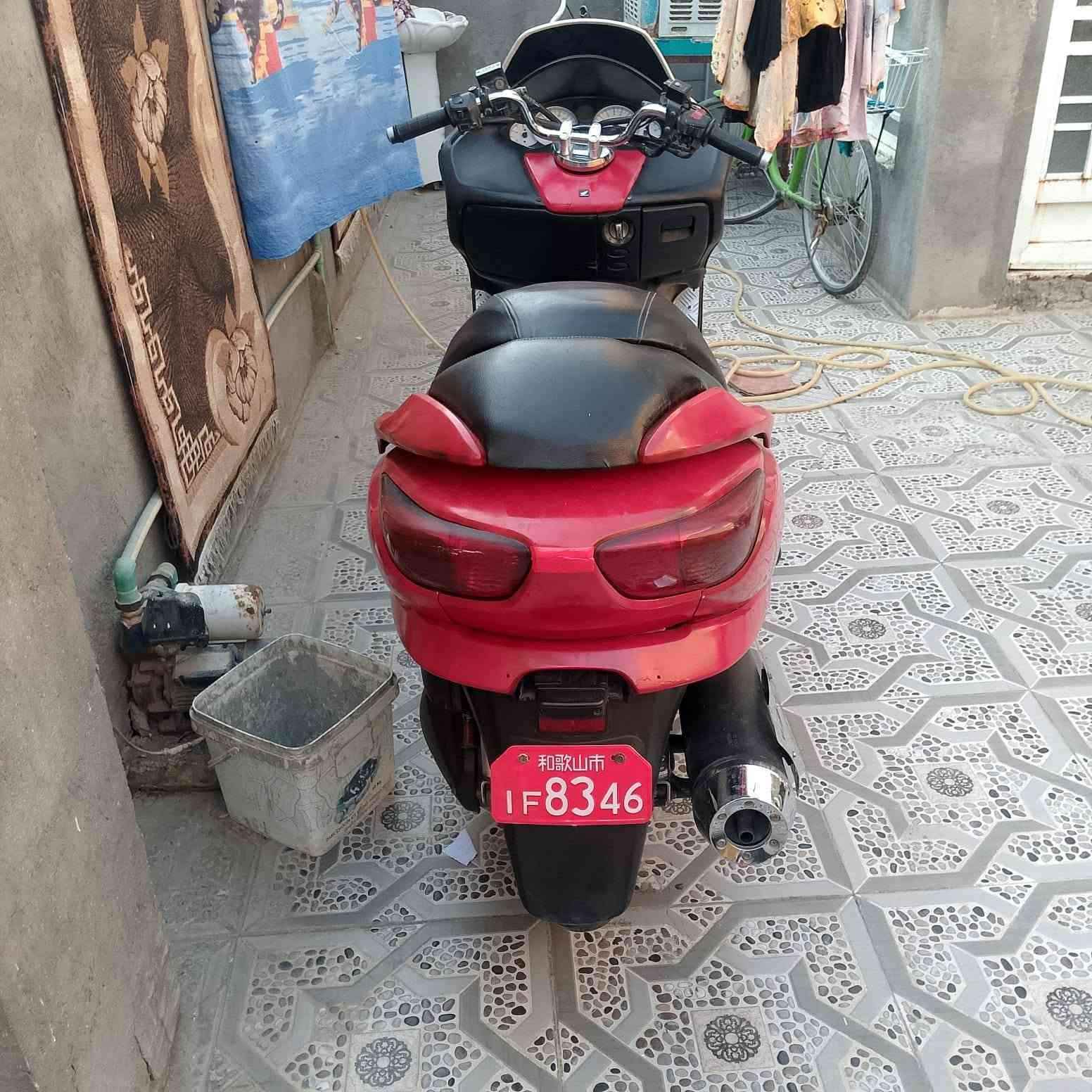 هوندا فورزا 08
دراجه اخت الجديدة
مامفتوحه 
للبيع مكاني كربلاء
السعر 850 وبيها مجال قليل 
اني مكلف بنشر اتصل
على الرقم ***********
