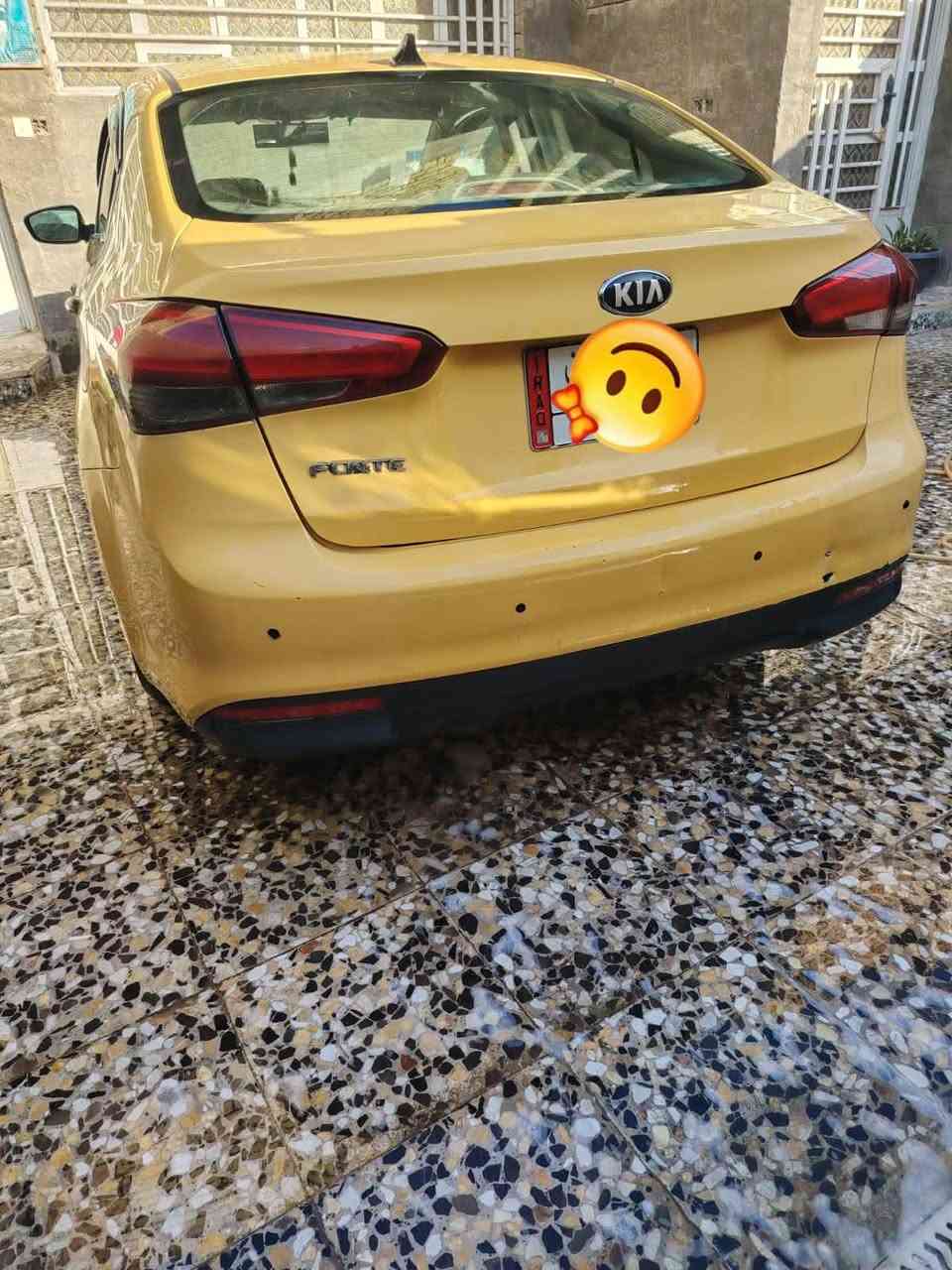 السلام عليكم
كيا فورتي موديل 17 نص فول سياره جاهزه من كل النواحي صدر جديد 
مكينه 2000دوش مكفولات مكينه وكير 
السياره حادثها خلفي 
رقم بغداد سياره جاهزه شرط تحويل
السعر 105بيها مجال 
مكاني بغداد حي اور 
رقمي ***********

