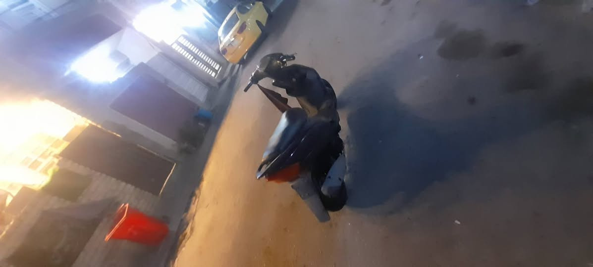 ماكس يوماها ياباني دراجه بلاديه
عدله لبيع سلف ابلادي كبريتر بلاديه دراجه ابلاديه 
باتري جديد دراجه سلف هندر نكره بكل وكت 
لايت هورن اشاير دراجه خير من الله 
دبلات رياضي ياباني مكاني بغداد الشعب حي البساتين 
سعرها 700الف بيها مجال بسيط  الاستفسار على هاذة الرقم: ***********
