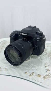 كانون EOS 80D • عدسة 18-135mm • نظيفة جداً