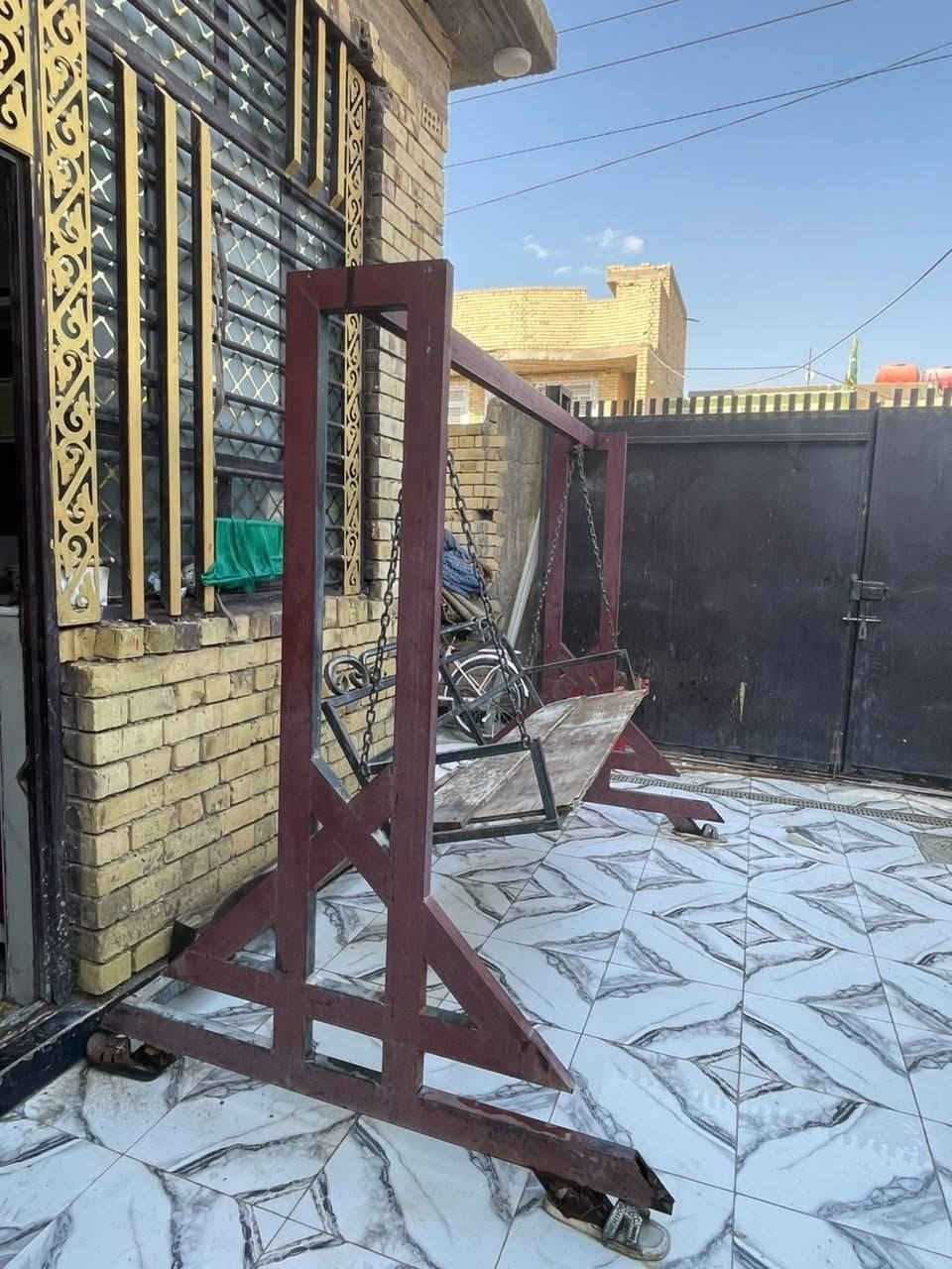 مرجوحه تسكام درجه اولى شخاط من هذه الثخين تأخذ خمس نفرات والله مسويها ب٤٥٠ اريدها ب٢٠٠وبيها مجال لأن مكان ماعندي والي يريدها يتواصل ويا هاذه الرقم ويدلل  ***********العنوان كربلاء

