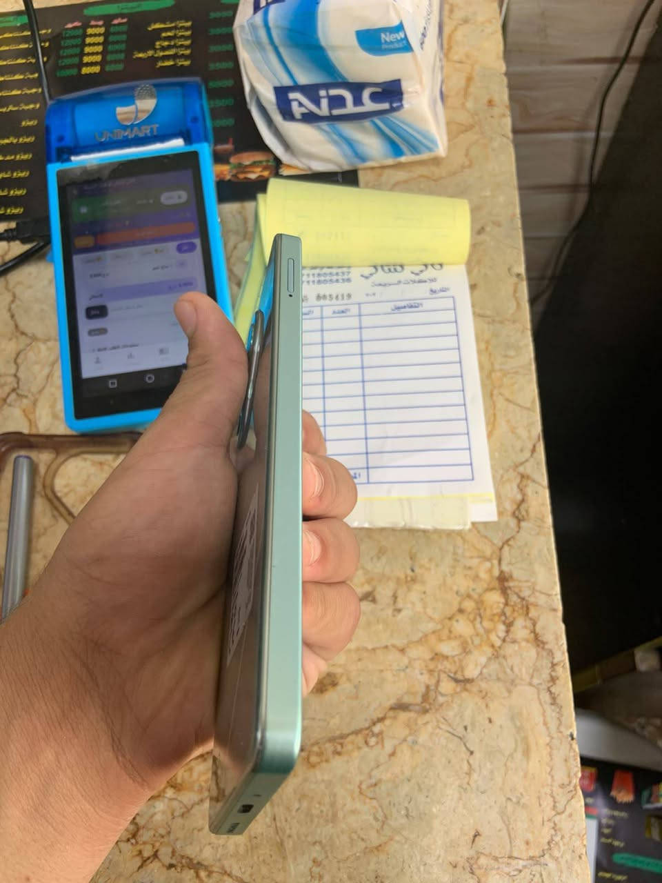 اسلام عليكم جهاز TECNO7فايف جي مستعمل قليل غراضة كاملة  السعر 300وبي مجال المكان بغداد العبيدي فلكت حي النصر الرقم ***********
