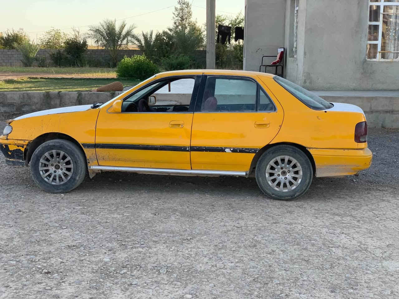 الانترى دمعه موديل1993
كير محرك شرط رقم الماني شرط التحويل 
بدون ضربه بدون خياسات باور ستيرن كهربائيات شغاله يرهم مرواس حسب القناعه السعر 12 ورقه
