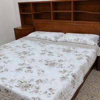 غرفة مستعملة • للبيع • برطلة