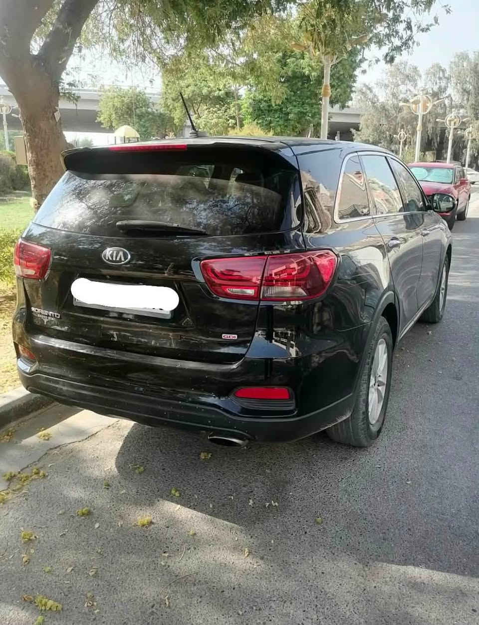 سلام عليكم كيا سورنتو 2019 وارد امريكي مكينة 2400  GDi حادثها جاملغ وبنيد ودعامية وصور الحادث مرفقة بالمنشور   مكينة وكير وتبريد وحدادية كفالة  سيارة بسمي  رقم سليمانية دولي سنوية وهزة جديدة  سيارة مال بيت مامتعوبة ماشية118940 ميل   
مكانها بغداد القادسية :- *********** بي واتساب
