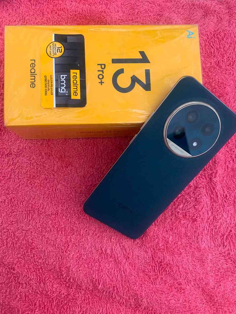 realme 13 pro اخو الجديد للبيع بسعر 350 وبي مجال للتواصل على هذا الرقم ***********
