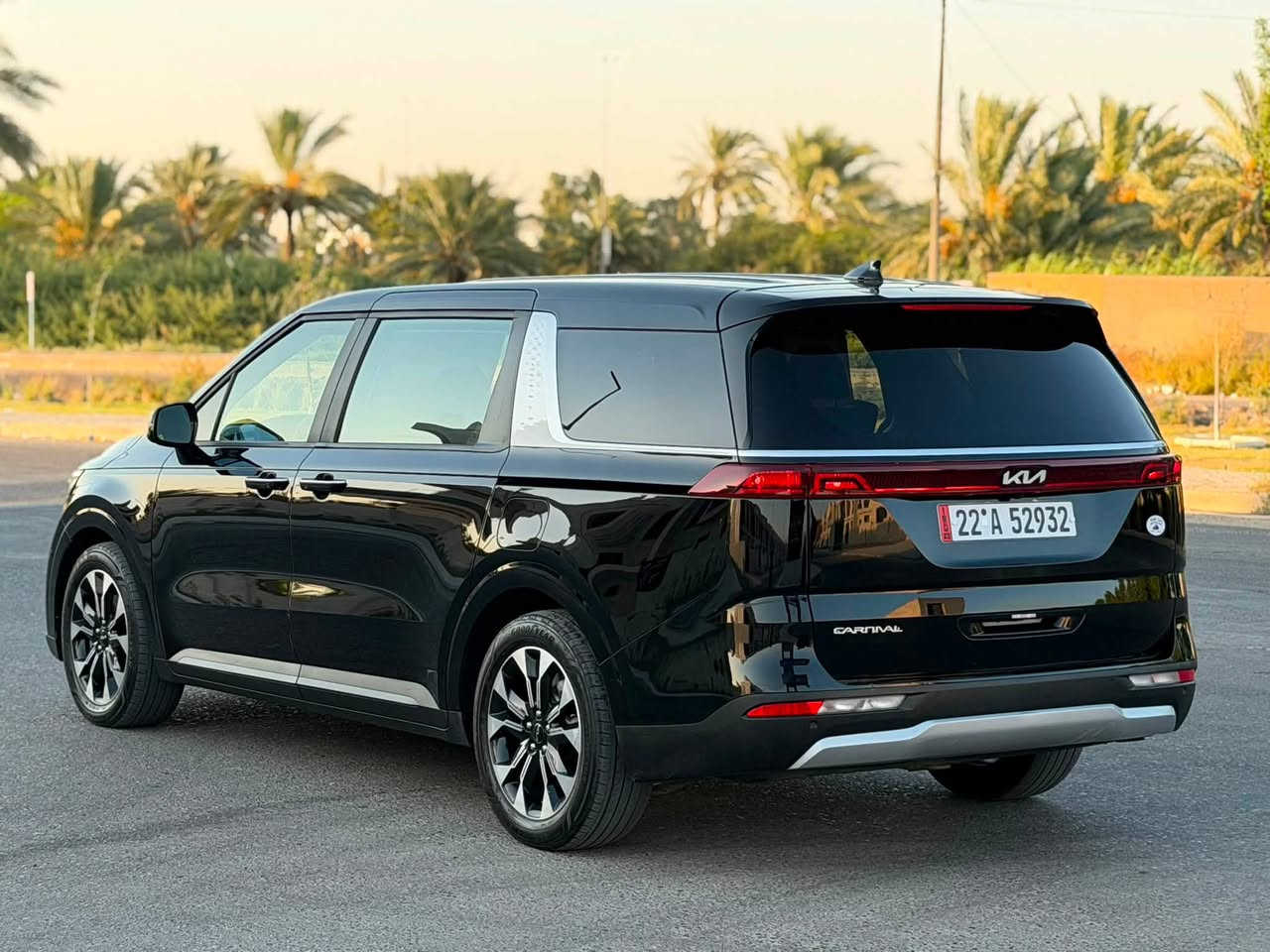 2024 KIA CARNIVAL, EX
للبيع كيا كرنفال وارد امريكي موديل 2024

حادث جاملغ امامي ايمن وربع البنيد سطحي

بجم بلادي على وضع الشركة رادتيرات تبريد وماء بلادي شواصي لغود مكفولة 

سعر 260 ورقة 

***********

سيارة فئة EX

حجم محرك 3500

بصمة تشغيل وابواب بصمة وتشغيل عن بعد 

كشنات جلد 

كشن كهرباء

بردات ابواب 

ابواب كهربائية مع صندوق كهرباء 

اشاير بالمري 

رادار نقطة عمياء تحديد مسار توقف ذاتي 

كامرة داخلي مع كامرة خلفي 

شاشة تاب حجم كبير 

تحكم تبريد شاشة لمس

تليفون شحن لاسلكي 

هاند بريك بصمة 

تبريد 3 قطع تحكم مركزي 

رقم اربيل أجرة ترقيم جديد دخول جديد 

مكان السيارة بغداد الكرخ قرب شارع مطار بغداد الدولي ***********
