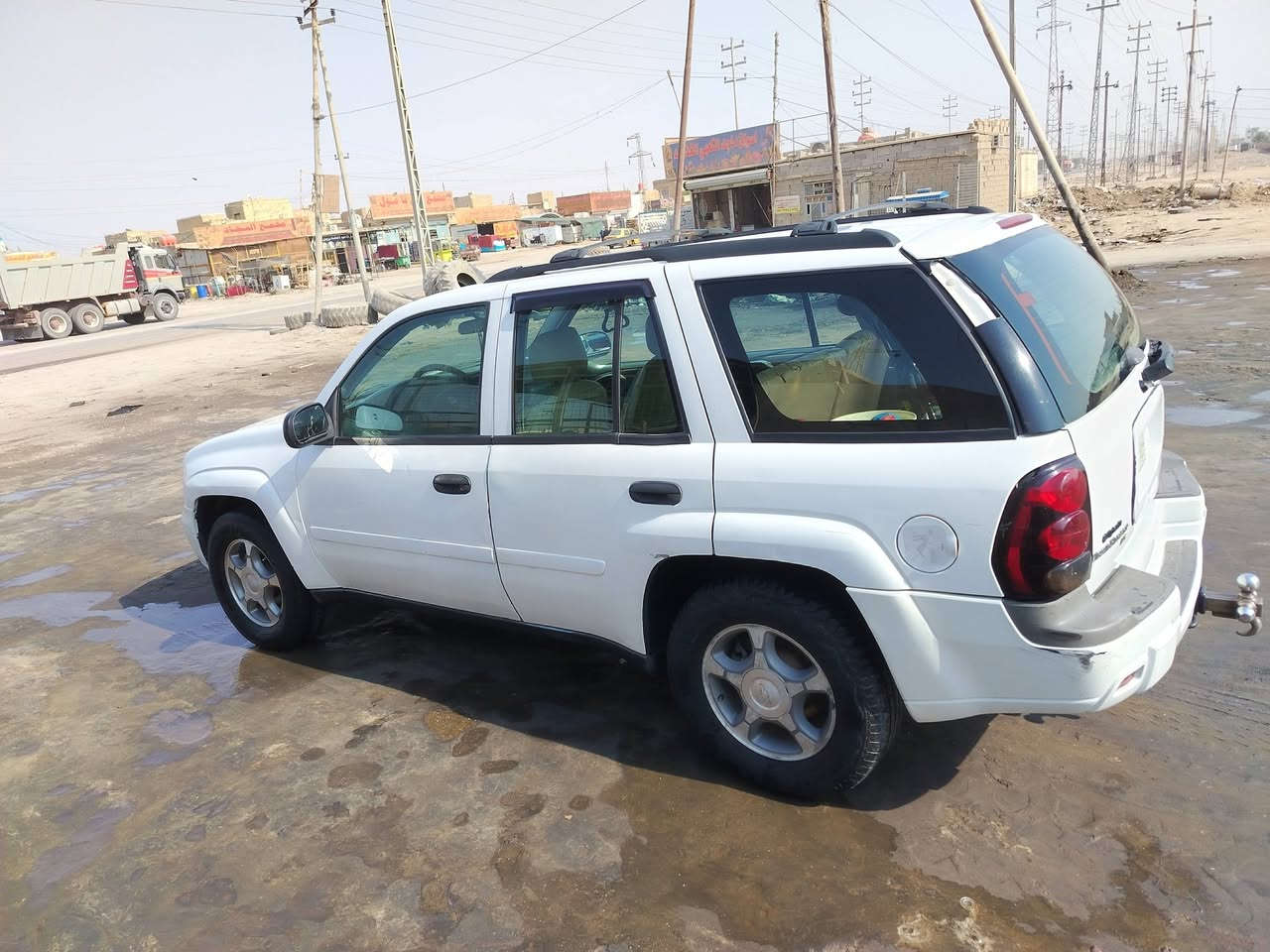 بلايزر لبيع مديل 2009 سياره جاهزه كير مكينه حداديه تبريد جاهزه سنوية حد ٢٠٢٧ رقم ميز شرط تحويل سعر 80 وبيه مجال عنوان محافظة ميسان رقم ***********
